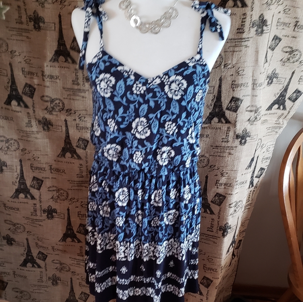 🆕️Loft XS mini dress
